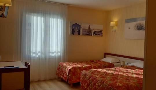 Hotel Sables D'O Et Son Restaurant Le 16 Bis Les Sables-dʼOlonne Εξωτερικό φωτογραφία