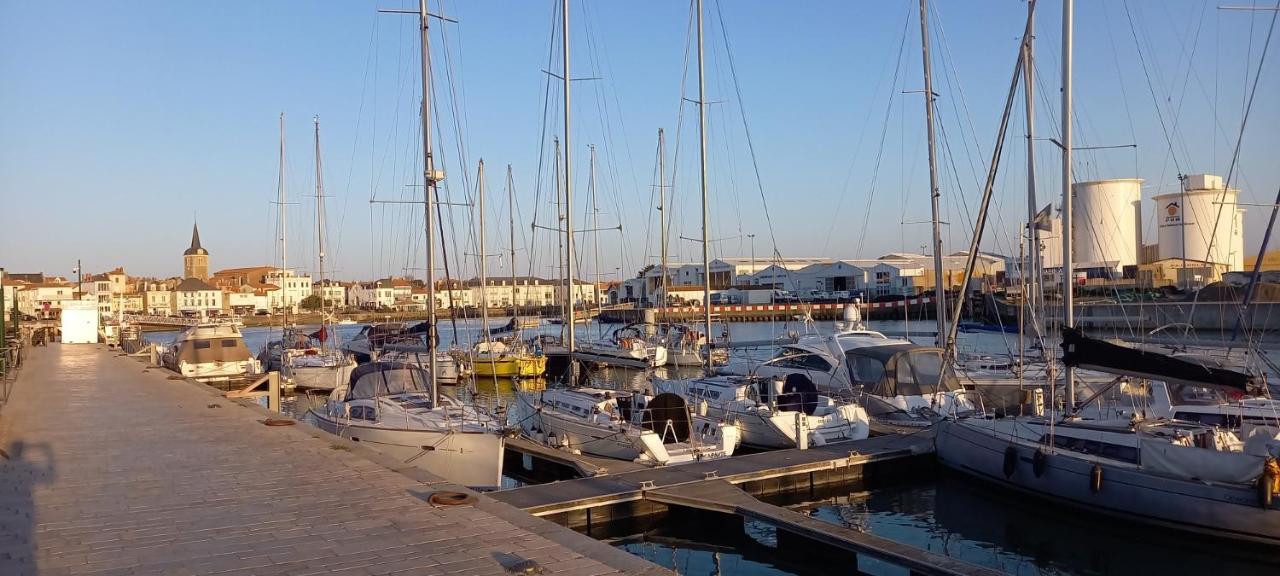 Hotel Sables D'O Et Son Restaurant Le 16 Bis Les Sables-dʼOlonne Εξωτερικό φωτογραφία