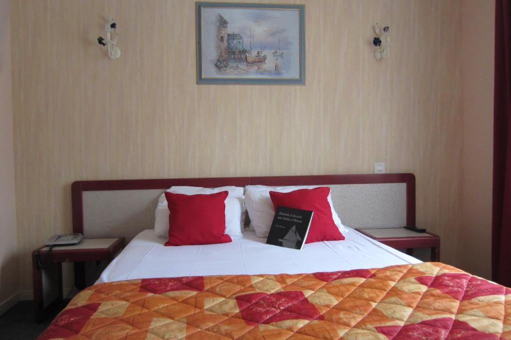 Hotel Sables D'O Et Son Restaurant Le 16 Bis Les Sables-dʼOlonne Δωμάτιο φωτογραφία